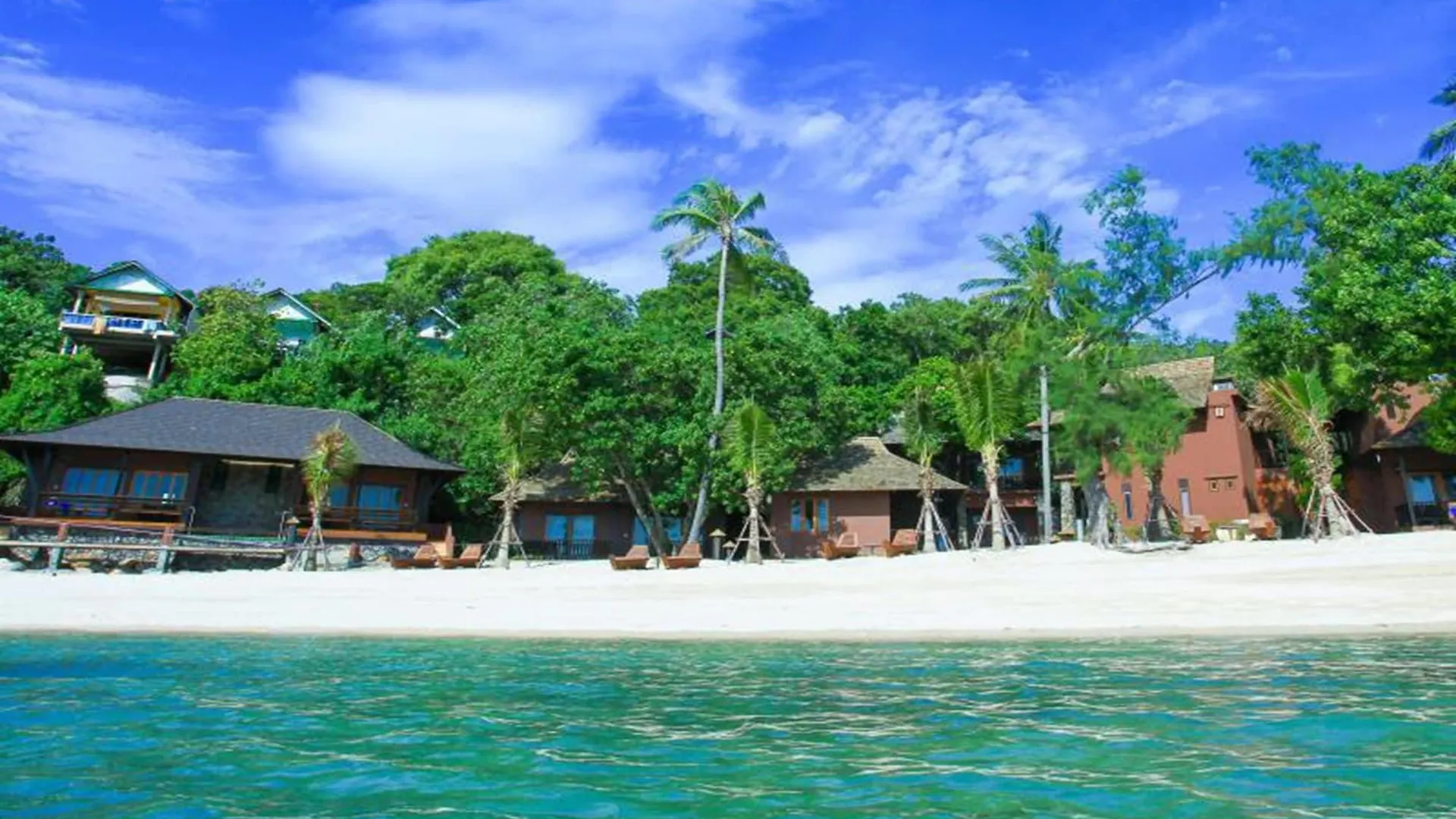 Koh Tao Beach Club